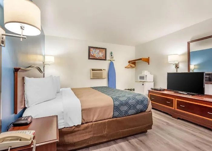 Econo Lodge Saint Albans